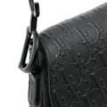 Miniatyrbillede 7 af 10: Pre-owned Dior Oblique Embossed Calfskin Saddle Bag Black