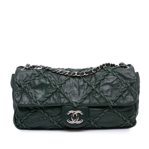 Pre-owned Chanel Medium Quilted Crinkled Calfskin Ultra Stitch Flap Green