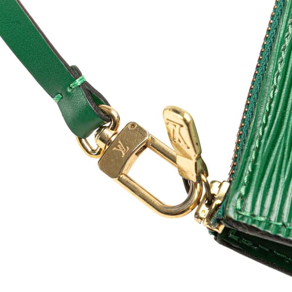 Pre-owned Louis Vuitton Epi Pochette Accessoires Green