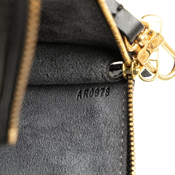 Pre-owned Louis Vuitton Epi Pochette Accessoires Black