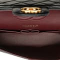 Miniatyrbillede 4 af 10: Pre-owned Chanel Medium Classic Lambskin Double Flap Black