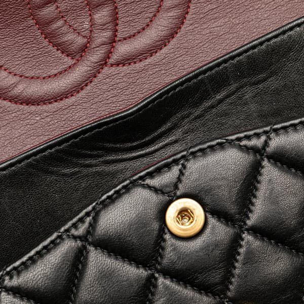Pre-owned Chanel Medium Classic Lambskin Double Flap Black