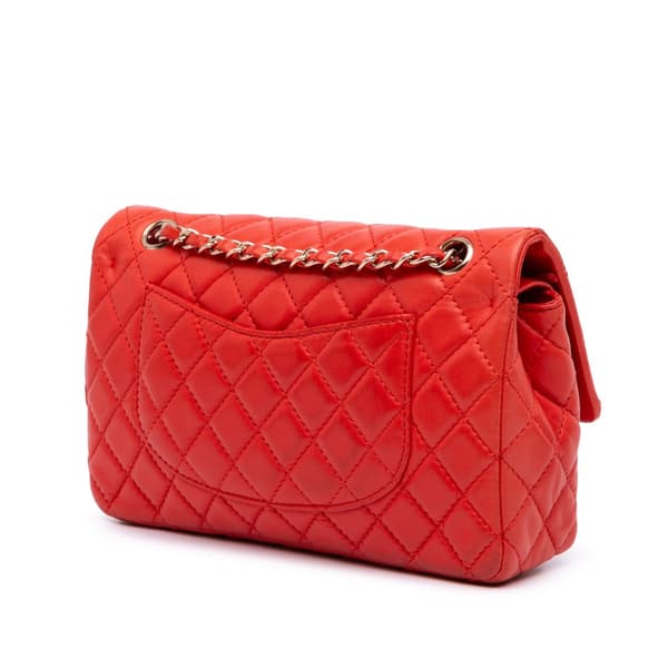 Pre-owned Chanel Medium Classic Lambskin Double Flap Red