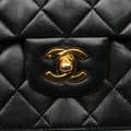 Miniatyrbild 10 av 10: Pre-owned Chanel Medium Classic Lambskin Double Flap Black