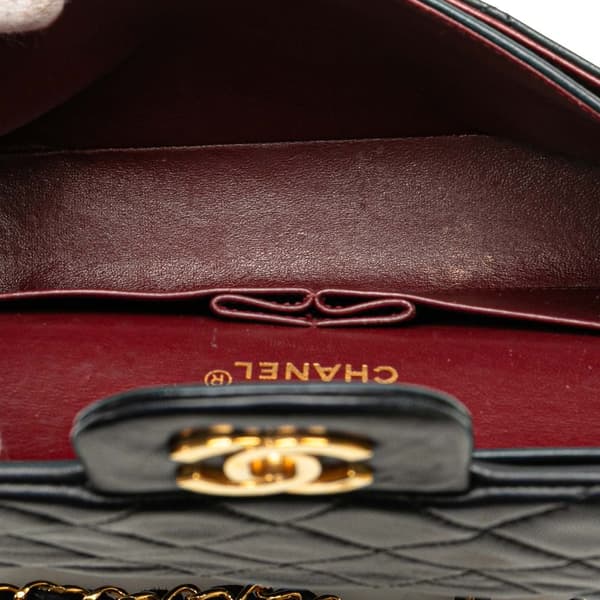 Pre-owned Chanel Small Classic Lambskin Double Flap Black
