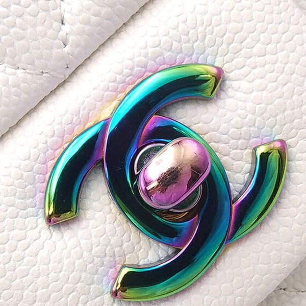 Pre-owned Chanel Medium Classic Iridescent Caviar Double Flap White