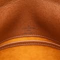 Miniatyrbild 5 av 10: Pre-owned Louis Vuitton Monogram Musette Tango Short Strap Brown