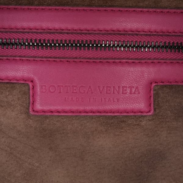 Pre-owned Bottega Veneta Nappa Intrecciato Montaigne Shoulder Bag Pink