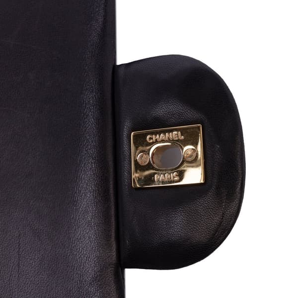 Pre-owned Chanel Jumbo Classic Lambskin Double Flap Black
