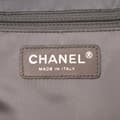 Miniatyrbillede 5 af 10: Pre-owned Chanel Vinyl Ice Cube Flap Silver