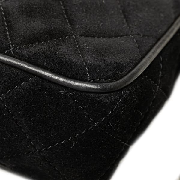 Pre-owned Chanel CC Quilted Suede Shoulder Bag Black