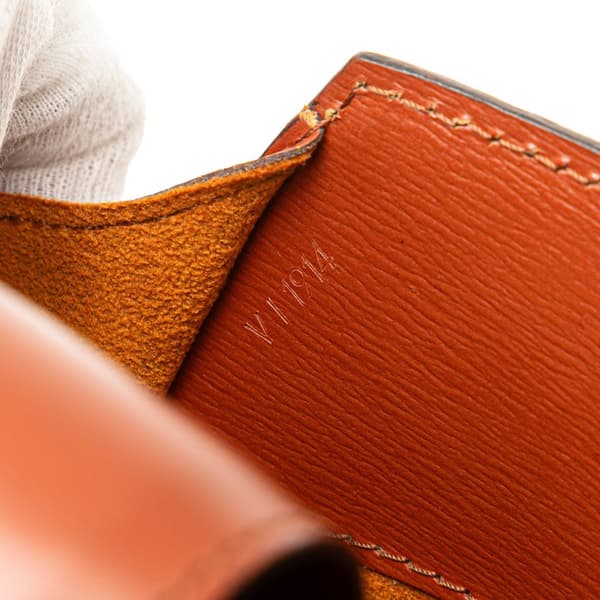 Pre-owned Louis Vuitton Epi Cluny Brown