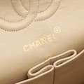 Miniatyrbillede 4 af 9: Pre-owned Chanel Small Classic Lambskin Double Flap Brown