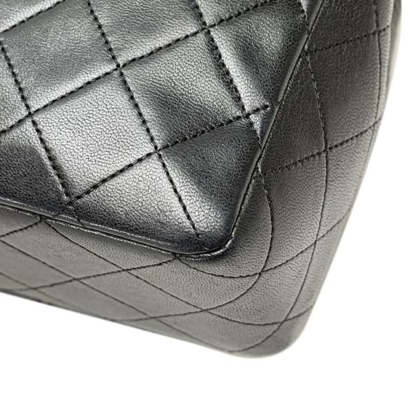 Pre-owned Chanel Medium Tall Classic Lambskin Double Flap Black