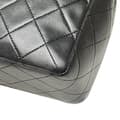 Miniatyrbilde 9 av 10: Pre-owned Chanel Medium Tall Classic Lambskin Double Flap Black