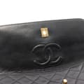 Miniatyrbild 8 av 10: Pre-owned Chanel Medium CC Quilted Lambskin Single Flap Black