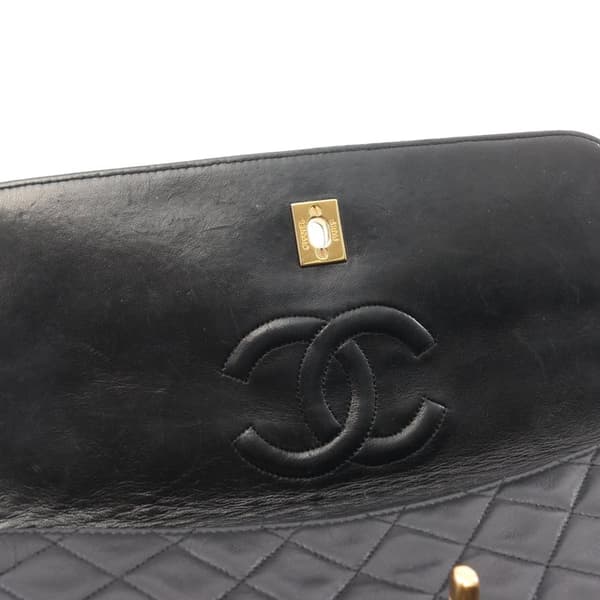 Pre-owned Chanel Medium CC Quilted Lambskin Single Flap Black