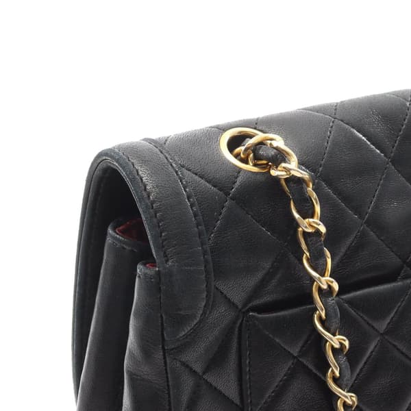 Pre-owned Chanel Medium CC Quilted Lambskin Single Flap Black