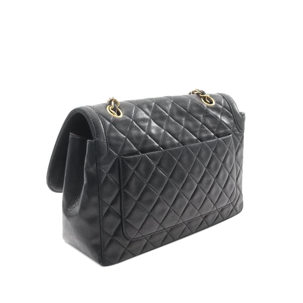 Pre-owned Chanel Medium CC Quilted Lambskin Single Flap Black