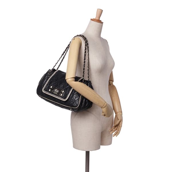 Pre-owned Chanel Quilted Lambskin East West Accordion Flap Black