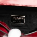 Miniatyrbillede 5 af 10: Pre-owned Prada Patent Leather Shoulder Bag Red
