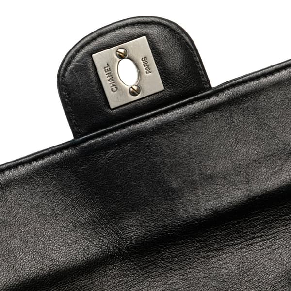 Pre-owned Chanel Chocolate Bar Lambskin East West Flap Black