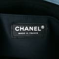 Miniatyrbild 5 av 9: Pre-owned Chanel Medium Embroidered Denim Perfume Bottle Single Flap Blue