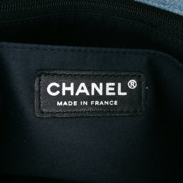 Pre-owned Chanel Medium Embroidered Denim Perfume Bottle Single Flap Blue