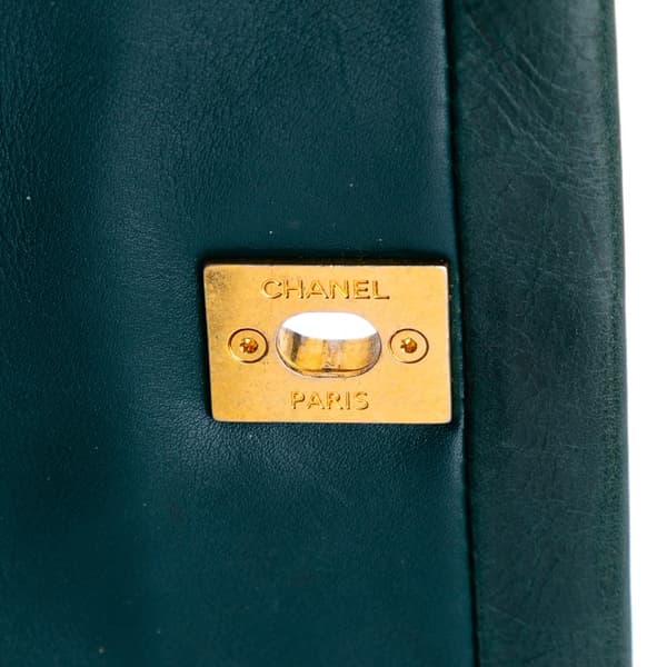 Pre-owned Chanel Medium Calfskin Soft Elegance Flap Green