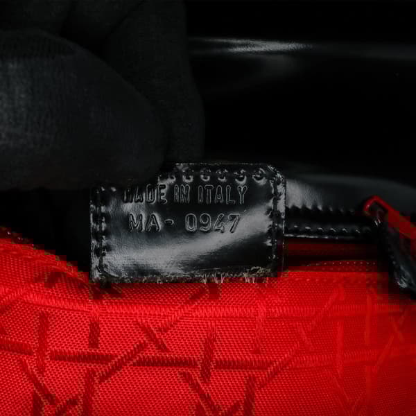 Pre-owned Dior Patent Shoulder Bag Black