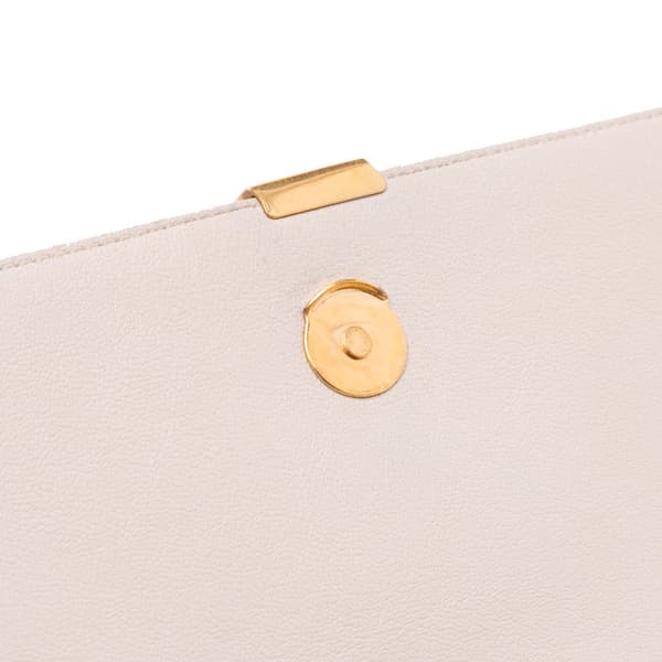 Pre-owned Saint Laurent Small Quilted Lambskin Becky Chain Shoulder Bag White