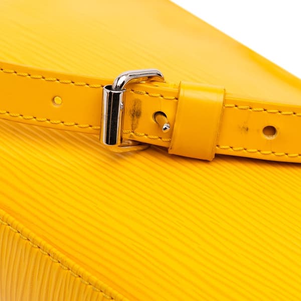 Pre-owned Louis Vuitton Epi Pochette Accessoires Yellow