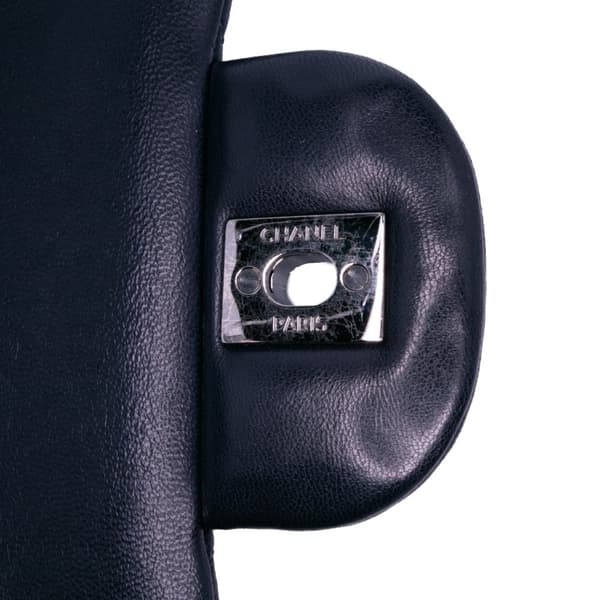 Pre-owned Chanel Jumbo Classic Lambskin Double Flap Black