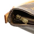 Miniatyrbild 9 av 10: Pre-owned Louis Vuitton Monogram Looping GM Brown