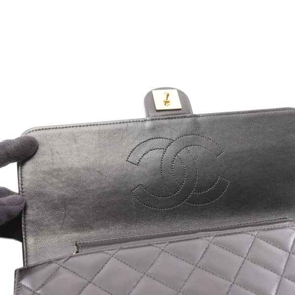 Pre-owned Chanel Medium CC Quilted Lambskin Half Single Flap Black