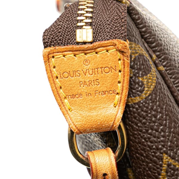 Pre-owned Louis Vuitton Monogram Pochette Accessoires Brown