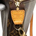 Miniatyrbillede 5 af 10: Pre-owned Louis Vuitton Monogram Pochette Accessoires Brown