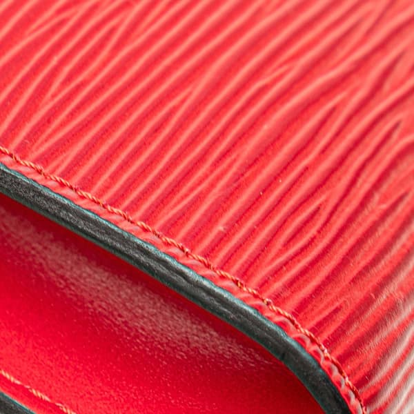 Pre-owned Louis Vuitton Epi Pochette Accessoires Red