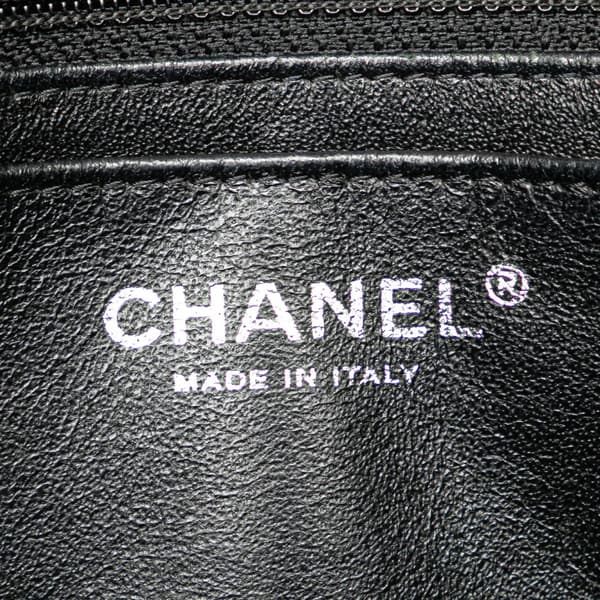 Pre-owned Chanel Jumbo Classic Caviar Double Flap Black