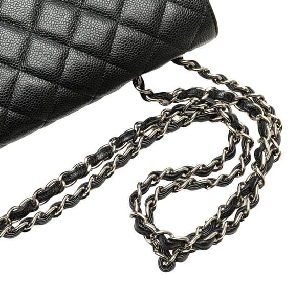 Pre-owned Chanel Jumbo Classic Caviar Double Flap Black