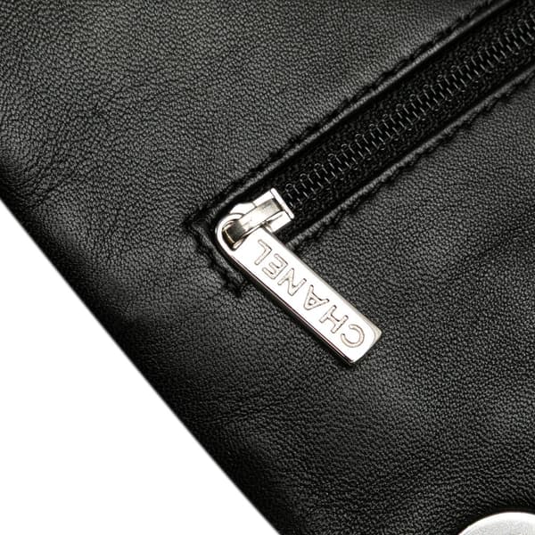 Pre-owned Chanel Jumbo Patent Lucky Symbols Flap Black