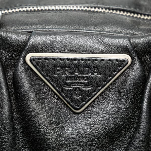 Pre-owned Prada Soft Calf Shoulder Bag Black