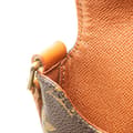 Miniatyrbillede 7 af 10: Pre-owned Louis Vuitton Monogram Musette Salsa Short Strap Brown