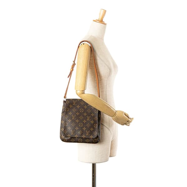 Pre-owned Louis Vuitton Monogram Musette Salsa Short Strap Brown