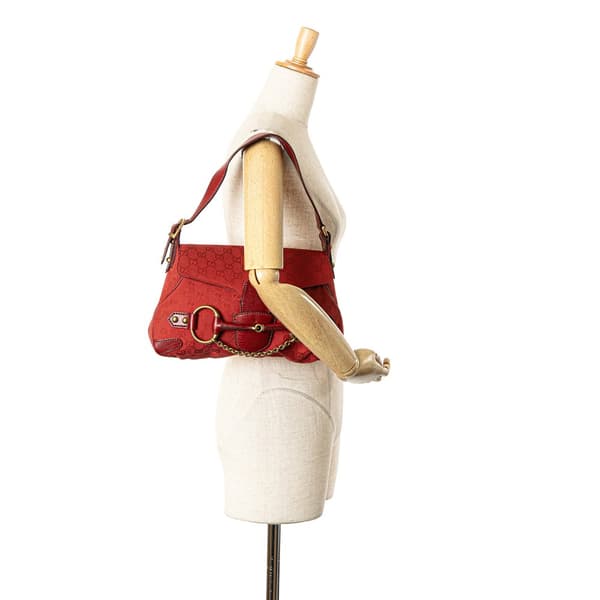 Pre-owned Gucci GG Canvas Horsebit Shoulder Bag Red