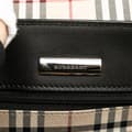 Miniatyrbild 5 av 10: Pre-owned Burberry Leather Flap Shoulder Bag Black