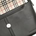 Miniatyrbild 10 av 10: Pre-owned Burberry Leather Flap Shoulder Bag Black