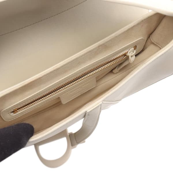 Pre-owned Dior Ultra Matte Calfskin Saddle Bag White