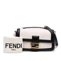 Miniatyrbilde 10 av 10: Pre-owned Fendi Bicolor Leather Chain Midi Baguette White
