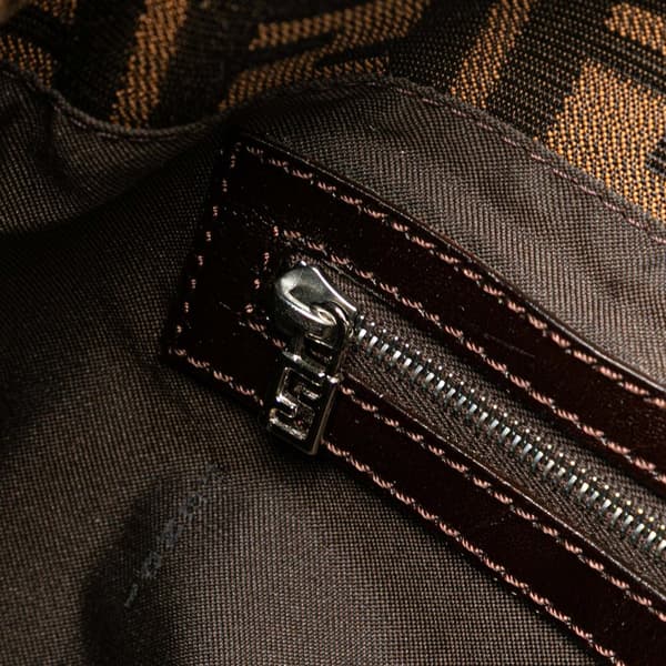 Pre-owned Fendi Zucca Canvas Shoulder Bag Brown